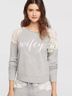 David's Bridal Women's Long Sleeve Boat Neck Sweatshirt Gray White Floral M